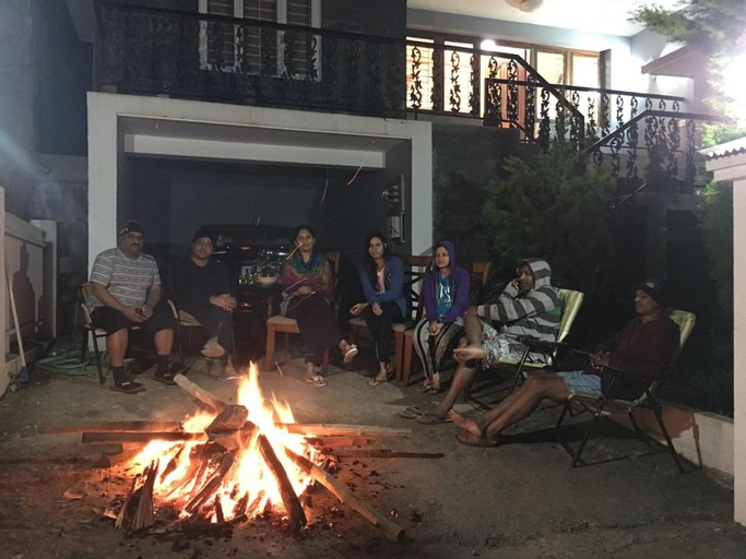 Aanvis inn, The Nilgiris