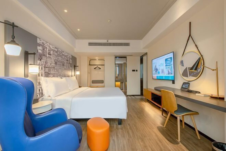 Orange Hotel (Guangzhou Ouzhuang Metro Station), Guangzhou