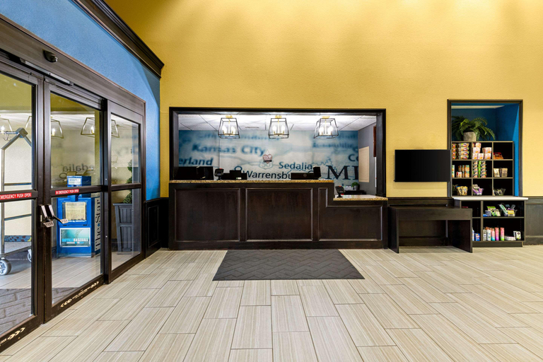 Public Area 2, Quality Inn, Johnson