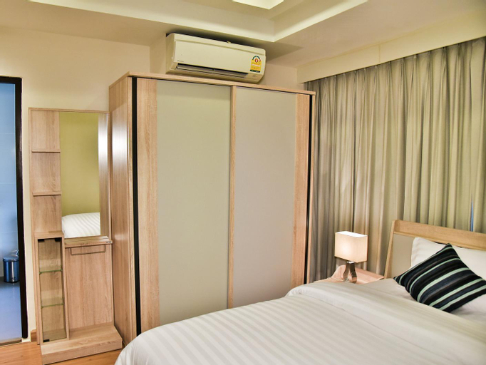 Bedroom 9