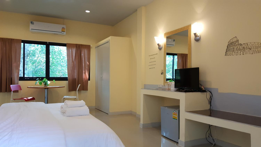 Bedroom 15