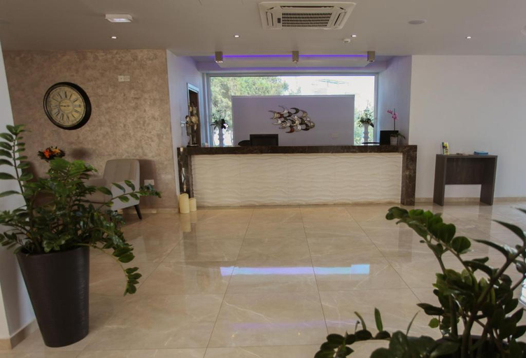Public Area, Bellini Htl