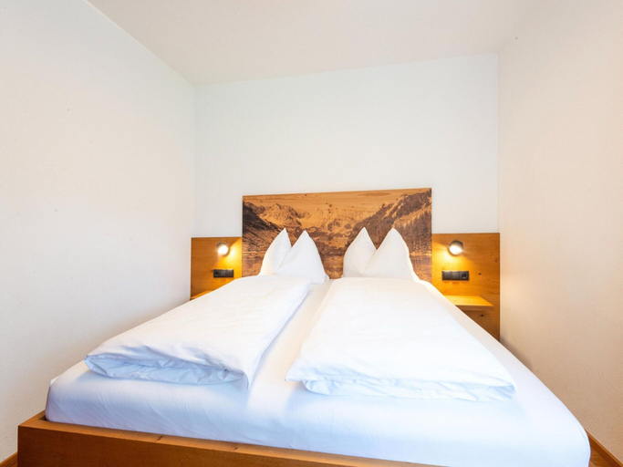 Bedroom 2, Beautiful Flat in Hart With Fitness Room, Schwaz