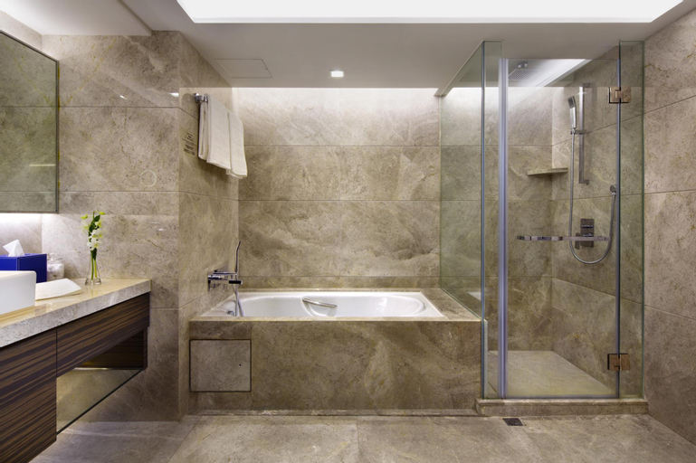Bathroom 4