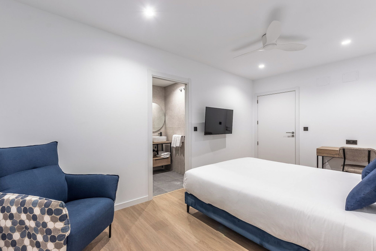 Bedroom 3, Arenal Suites Bilbao, Vizcaya