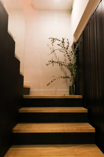 Others 5, Apartamentos Abadia., Navarra