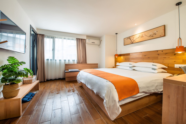 Bedroom 6