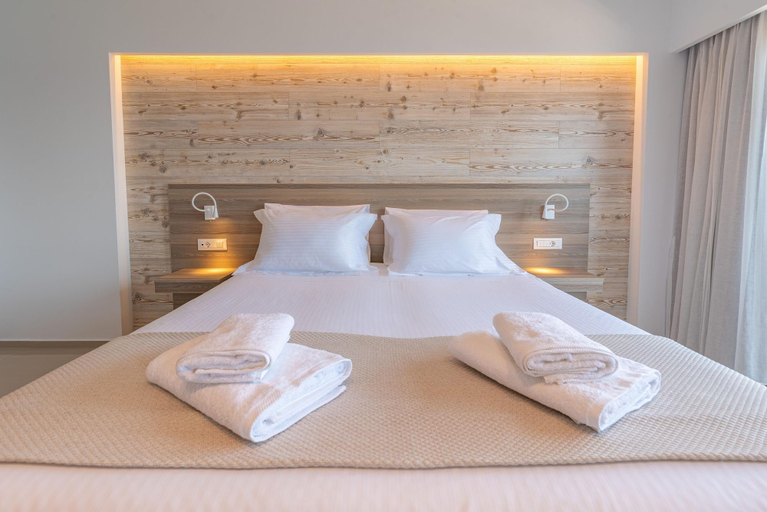 Bedroom 2, Orpheus Studios, South Aegean