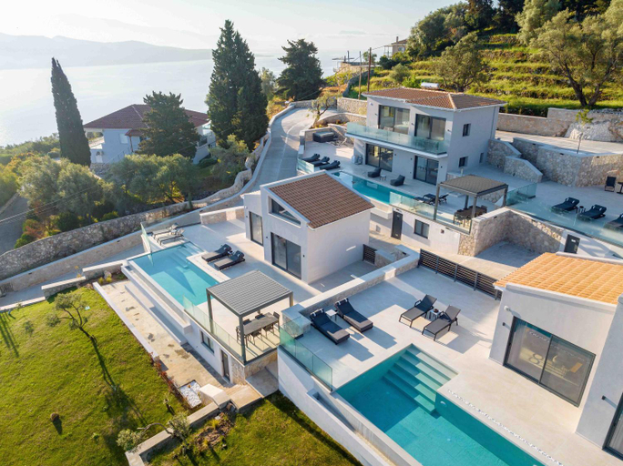 Others 3, Dama Olga Villas, Ionian Islands