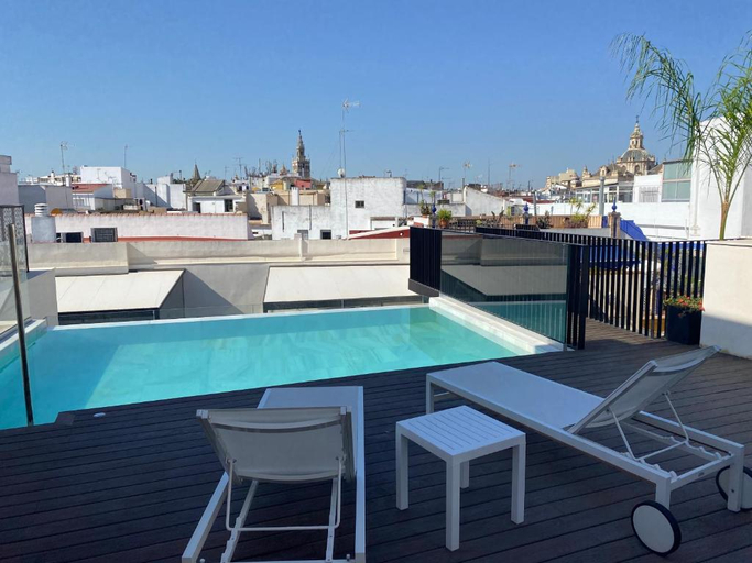 Sport & Beauty 2, Unuk Hotel, Sevilla