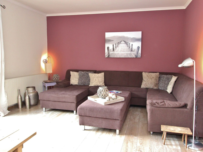 Others 5, Spacious Chalet in Leogang near Ski Area, Zell am See