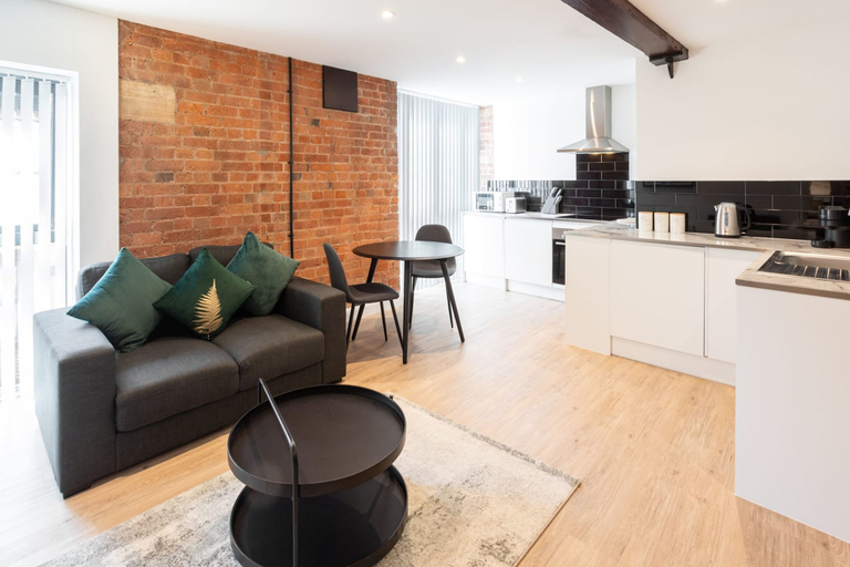 Room 5, Host Stay The Maltings, Staffordshire