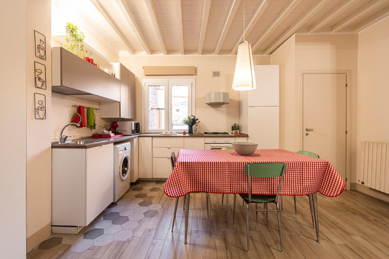Others 2, Reggio Center Lovely Apartments, Reggio Nell'Emilia