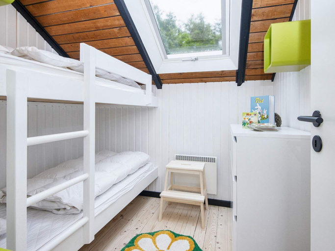 Room 4, 5 Person Holiday Home in Toftlund, Tønder