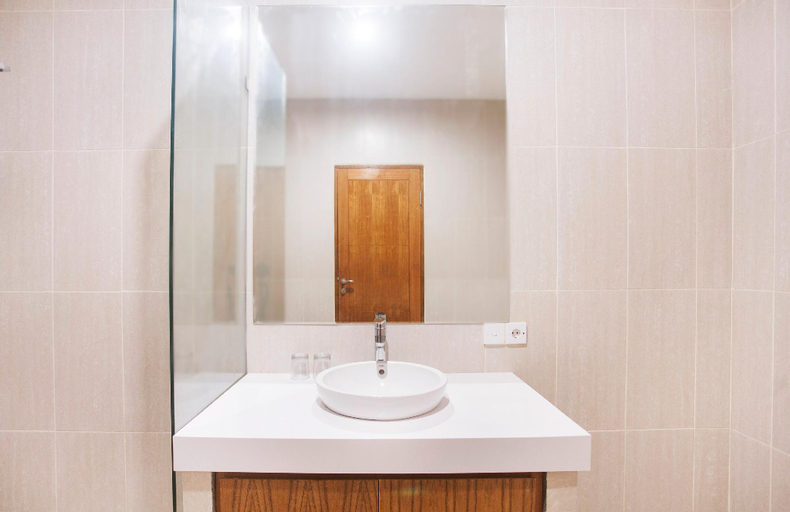 Bathroom 5