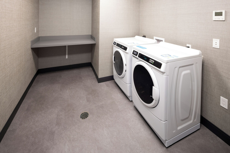 Bathroom 4, Tru By Hilton Yakima Airport, Yakima