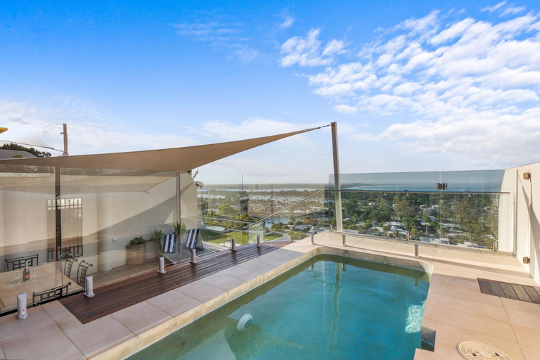 Noosa Crest Penthouse 34, Noosa - Noosa-Noosaville