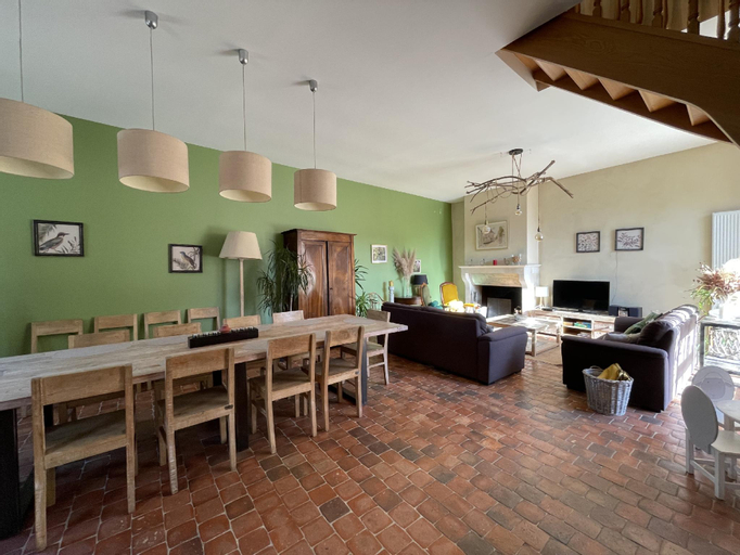 Food & Drinks, Le P'tit Louis, Yonne