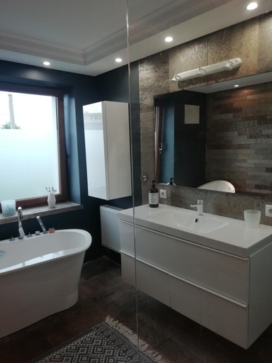 Bathroom 3, Mragowo Pokoje nad jeziorem i Apartament rodzinny, Mrągowo