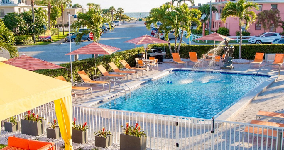 Sport & Beauty 5, St. Pete Beach Suites, Pinellas