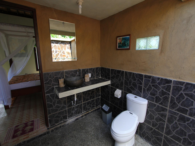 Bathroom 7