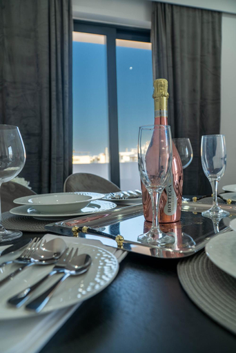 Dining Room 7