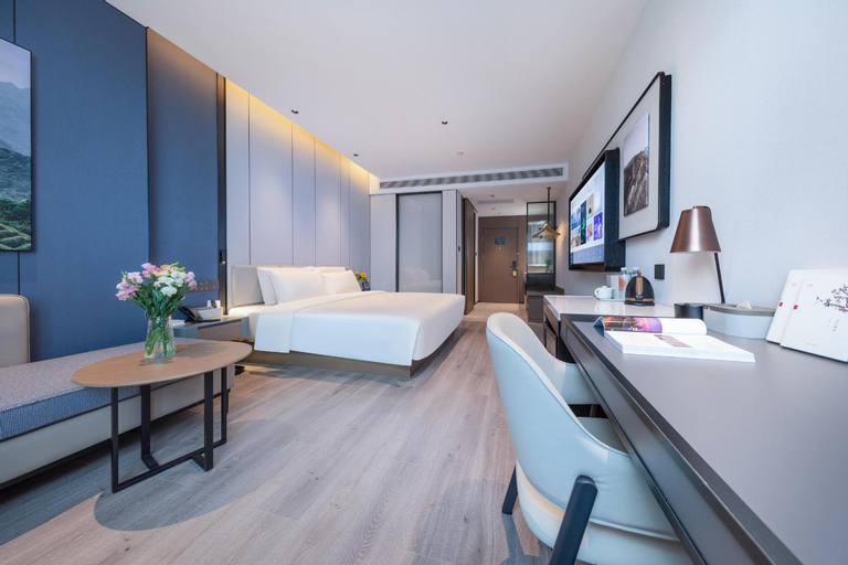 Atour Hotel Shanwei High-speed ​​Railway Station Binhai Park, Shanwei