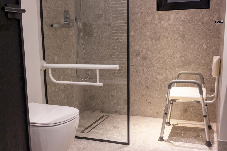 Bathroom 4, 11Suites, West Greece