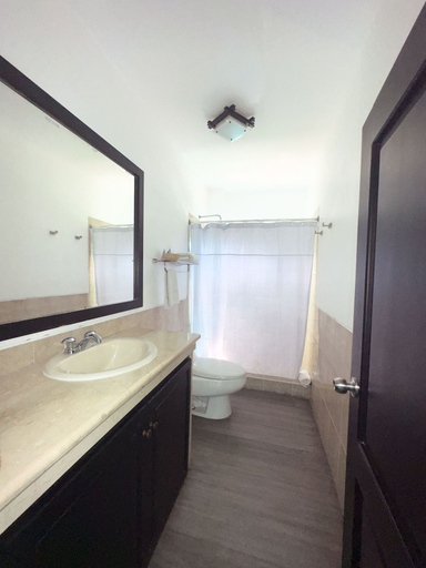 Bathroom, Hotel Mar Azul, Manta