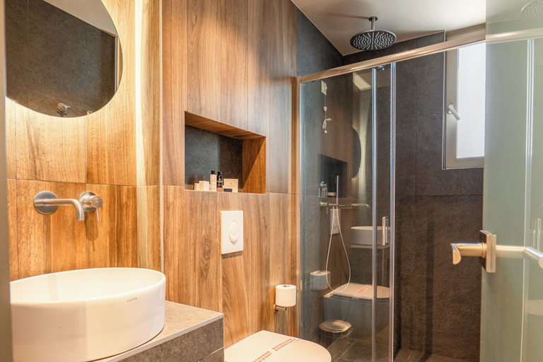 Bathroom 3, Wellnest Hotel, Attica