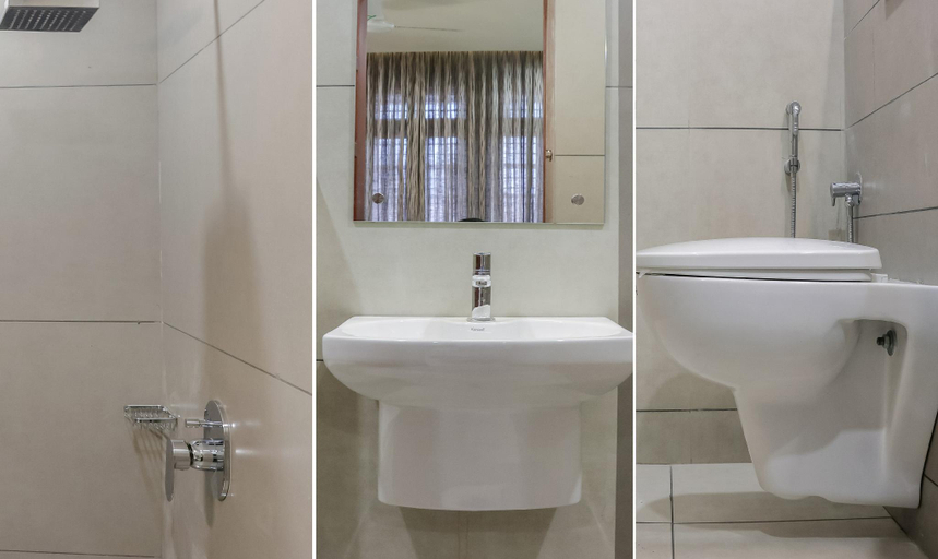 Bathroom 4, Treebo Casino, Kozhikode