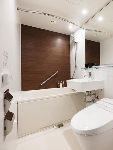 Bathroom 4