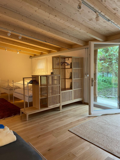 Others 5, Your Cozy City Bungalow, Baden