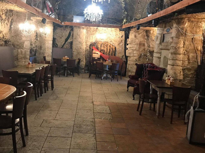 Food & Drinks 3, The Grotto, South Tyneside