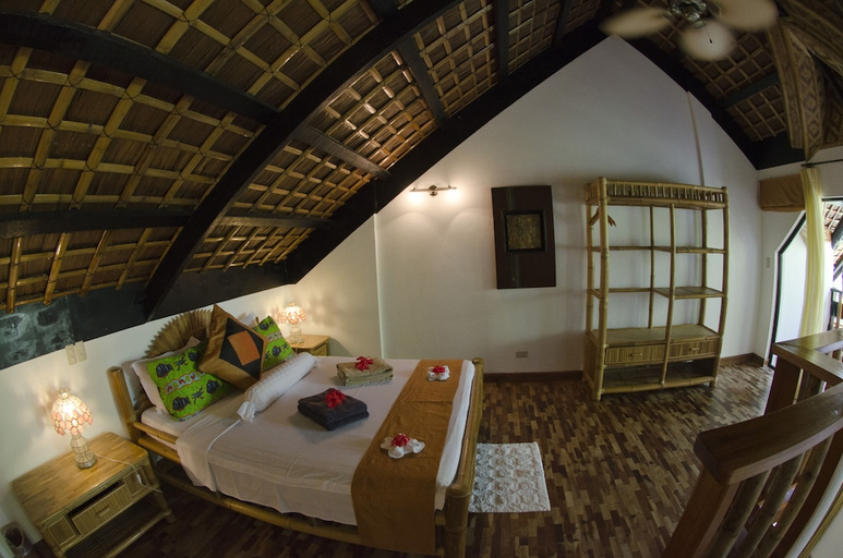 Bedroom 2, Dolphin House, Moalboal