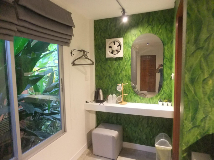 Bathroom 5