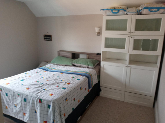 Bedroom 1, Private Room AIR BNB, Peterborough