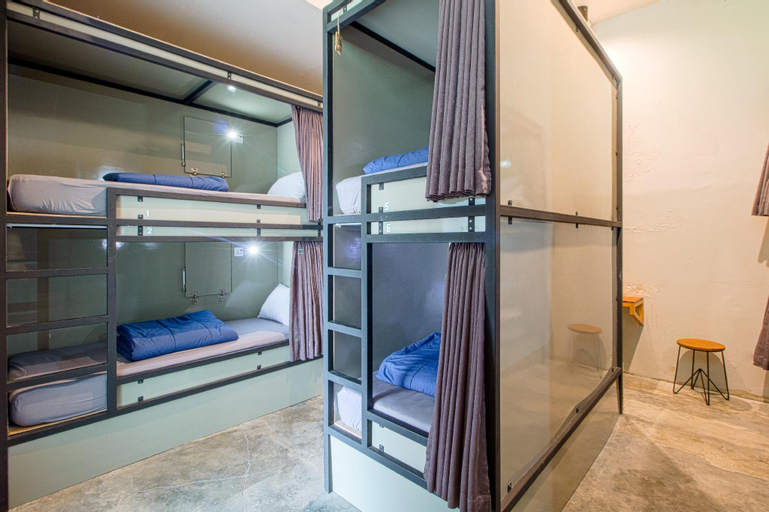 Bedroom 13