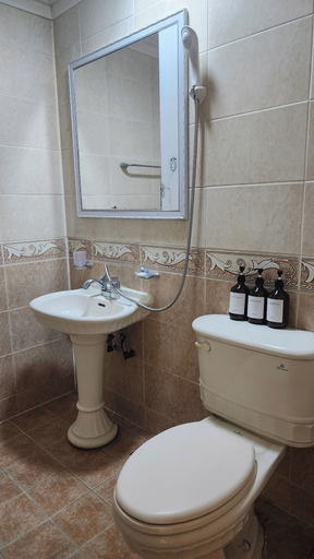 Bathroom 5, Myeongdong Motel, Geoje