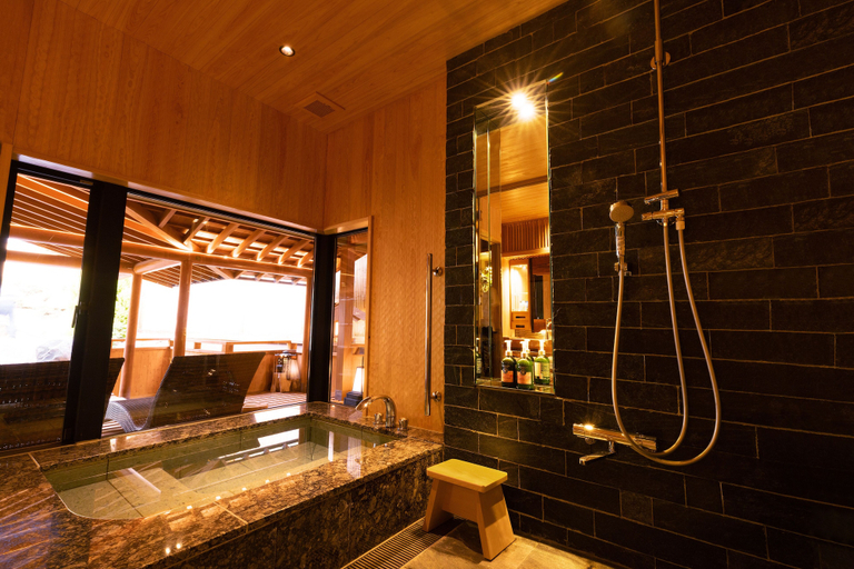 Bathroom 4, Ryokan Gensuiro, Nishihara