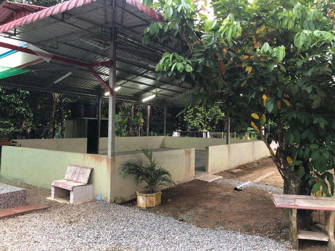 Exterior & Views 4, Homestay D Hidayah, Yan