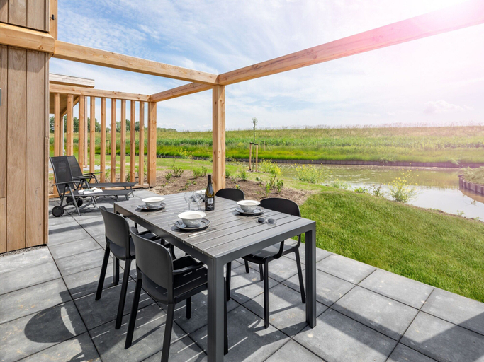Dining 3, Bungalow in Water Village by the Water, Noord-Beveland