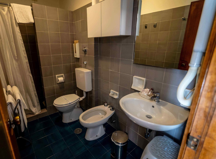Bathroom 5, Residence Porta al Prato, Florence