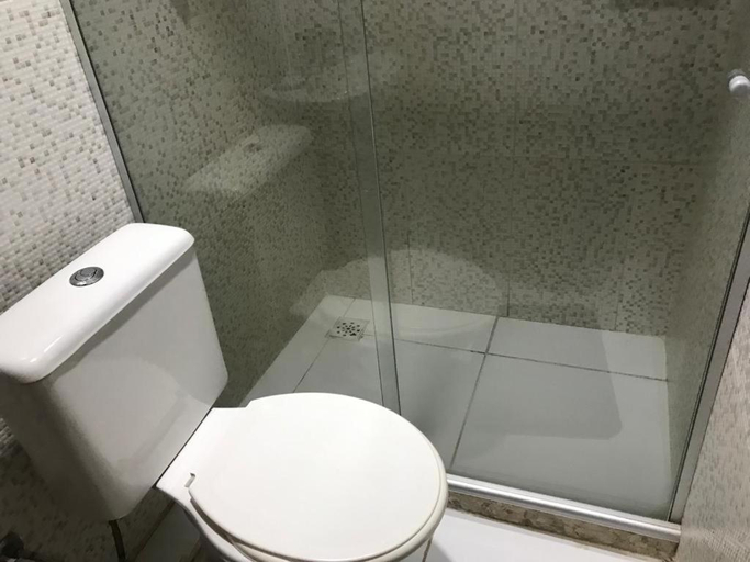 Bathroom 2, Apartment Ilha da Gigoia, Rio de Janeiro