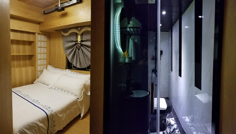 Bedroom 14