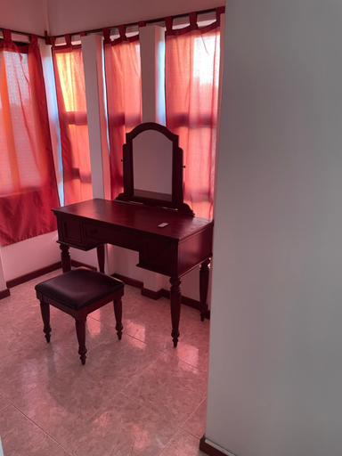 Others 2, Isa House - Private Rooms in a Shared Duplex, Praia