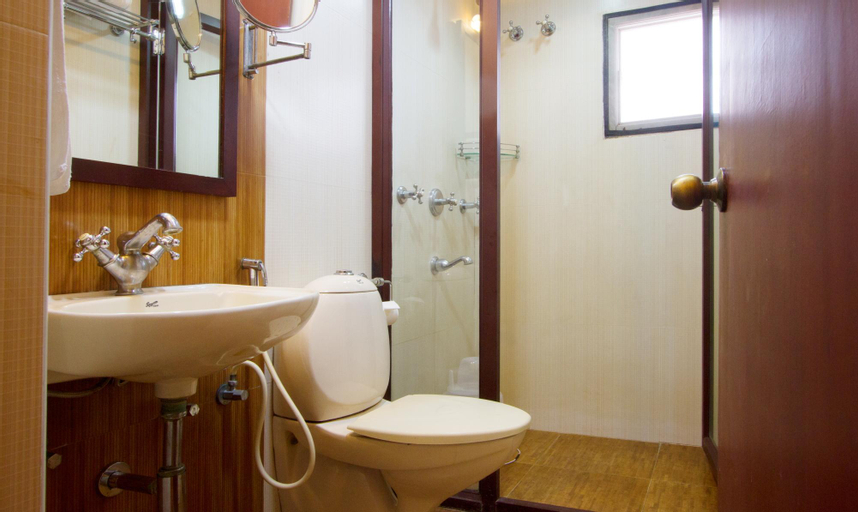 Bathroom 4