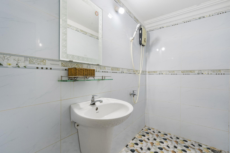 Bathroom 3