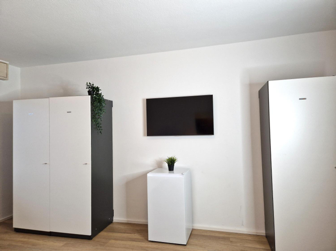 Others 5, Meribu H1 Wohnung fur Monteure und Arbeiter, Gelsenkirchen