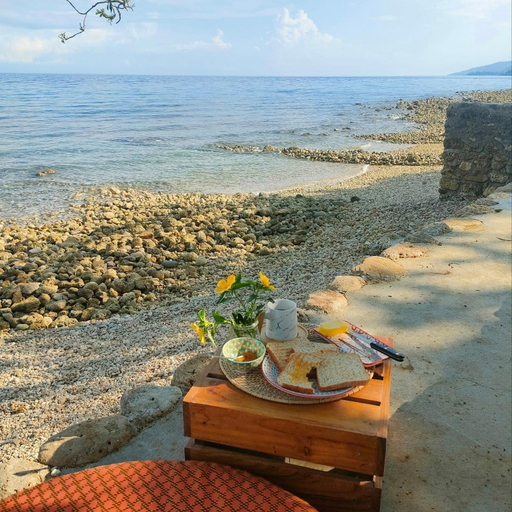View 3, Sea Me, Ginatilan
